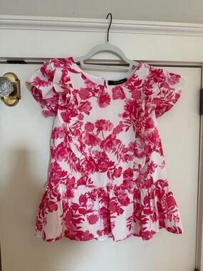 NWT Pink & White Floral Ruffle Top